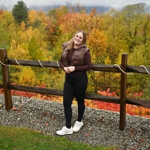 Meet your Posher, Jackie